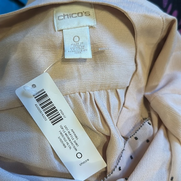 Chico’s Light Pink Black Dot Ruffle Front Blouse Top 0 NWT - Picture 7 of 10